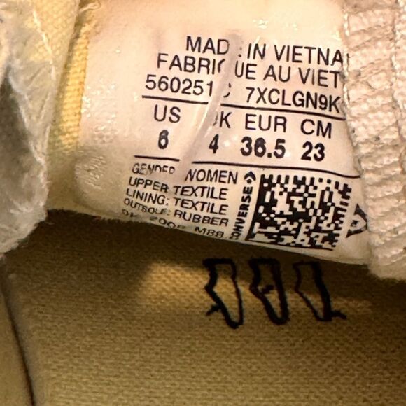 Converse all Stars Chuck Taylor’s Platform size 6 - Picture 3 of 13